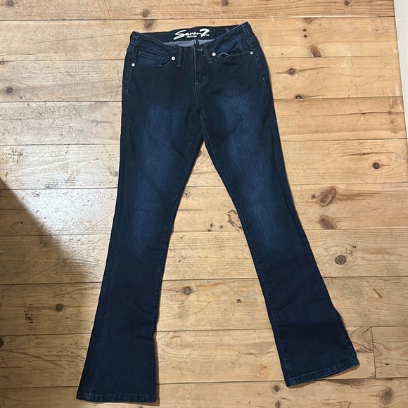 I’m selling my seven7 jeans that I have never worn before. - Picture 1 of 2